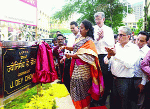 Mumbai square named in memory of slain J Dey
