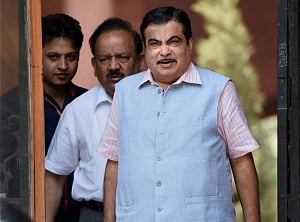 India wants good ties with Pak, but 'importing' of terror big issue: Gadkari