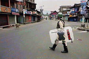 Curfew remains in force in Kashmir Valley
