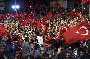 Vast majority of Turkey military had no links to coup bid: Army