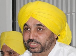 Uproar in Parliament over AAP MP's video, lok Sabha adjourned till Monday