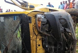 10 school children killed in van-train collision in UP