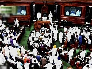 lokpal and lokayukta amendment bill introduced in lok Sabha