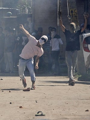 Signs of improvement but Anantnag still hot