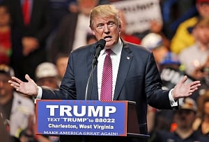Clinton hits Trump for picture frames made in India