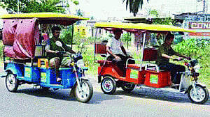 Pay Rs 2K for obstructing movement of e-ricks, bicycles