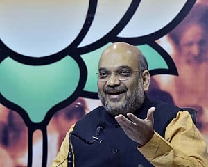 Sohrabuddin case: Amit Shah gets relief from SC