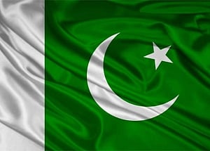 Pak ups security on terror threat at border points with India