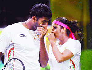 Sania-Bopanna in quarterfinals