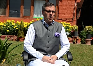 Omar lashes out at Centre for raising Balochistan