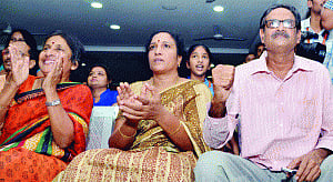 Sindhu will perform better in future: Father