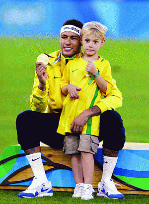 Neymar takes Brazil to Gold, quits