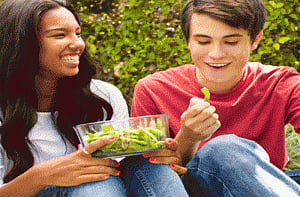 How to prevent obesity, eating disorders in teenagers