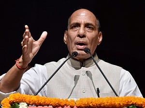 Rajnath Singh in Kashmir, holds talks with pol leaders