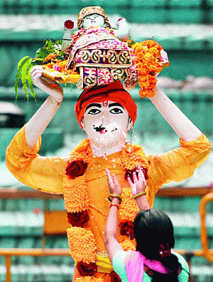 Festive fervour grips Capital on Janmashtami