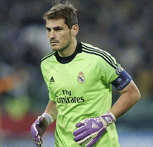 Spain coach lopetegui drops Casillas from national squad