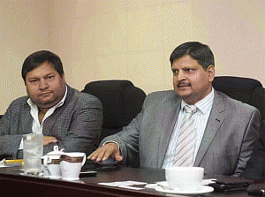 Gupta family wants to sell all shareholding in S. Africa