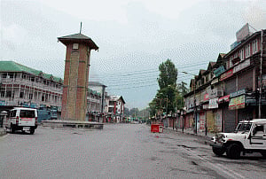 Curfew in some parts of Srinagar, two towns in south Kashmir