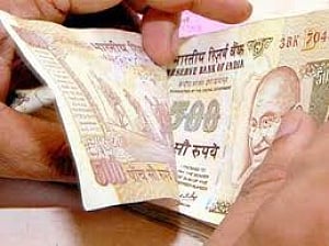 Bonus, hike in min wage  fail to placate trade unions