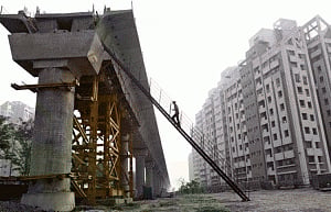 India's economic growth for first quarter slows to 7.1%