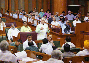 Hooda asks Khattar govt to make Dhingra Commission report  public