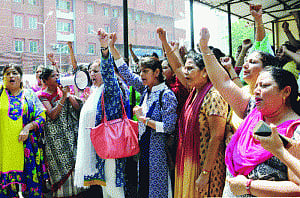 20K nurses on strike, health-care crisis deepens