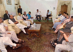 All-party delegation in Kashmir on mission to restore peace