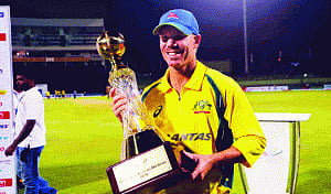 Warner hammers Sl, Oz win series