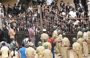 K'taka boils over SC Cauvery water order