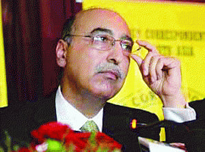 Snub to Indian envoy: Pakistani  High Commissioner summoned