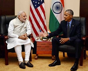 PM meets Obama on sidelines of EAS