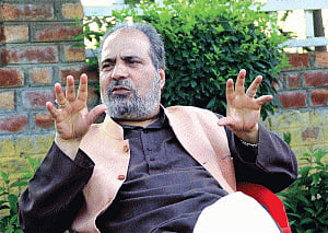Mehbooba should consider quitting if Agenda of Alliance  doesn't work: Baig