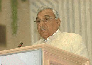land case: Cong denies any wrongdoing, accuses BJP of vendetta