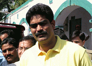 Shahabuddin out of jail after 11 yrs, takes a swipe at Nitish