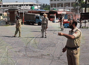 Kashmir remains shut for 64th day