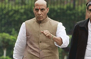 Rajnath reviews Kashmir situation