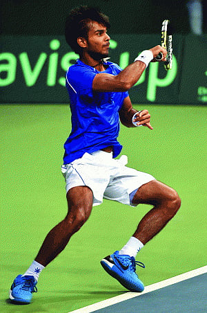 Spain sweep away India