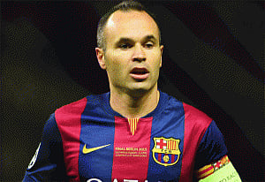 Iniesta waiting to meet Barcelona board for contract renewal