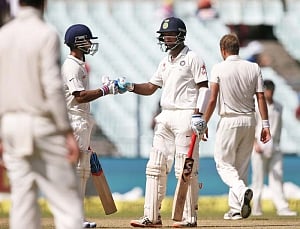 India flounder, disciplined New Zealand grab Day 1 honours
