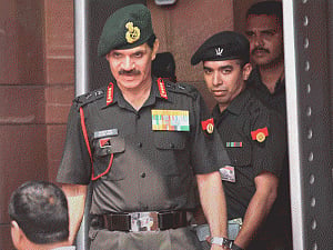 Army chief visits Northern Command after cross-loC strike