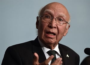 Pakistan, India NSAs agree to reduce tension along loC: Aziz
