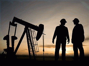 Iran, Russia sign MoU for developing oil field