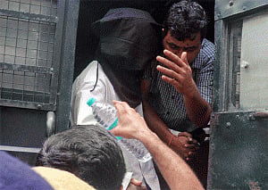NIA takes custody of five accused in Burdwan blast case