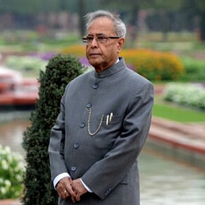 Sena pitches for 2nd term for Prez Pranab, Cong non-committal