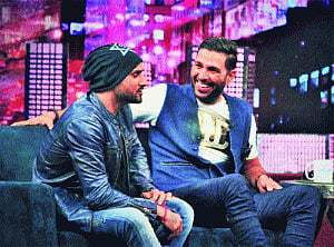 Yeh dosti hum nahin chhorenge