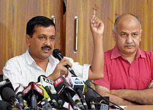 BJP will ruin country: Kejriwal on Fadnavis' role in ADHM row