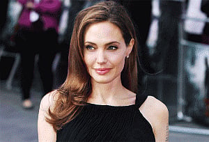 Jolie rethinking divorce tactics from Brad Pitt
