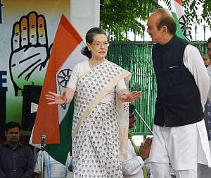 SC defers hearing of election petition against Sonia Gandhi