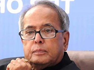 Mukherjee performs special puja at Pashupatinath Temple