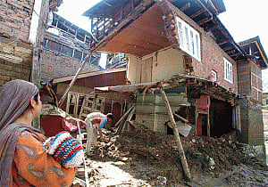 31 schools, 110 govt buildings damaged in Kashmir